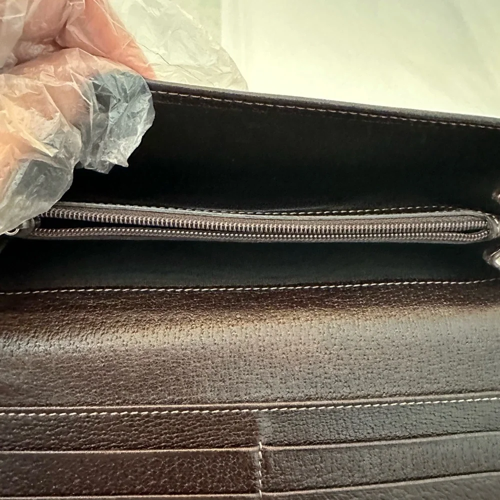 Gucci Brown Monogram Long Wallet Authentic - Picture 6 of 15